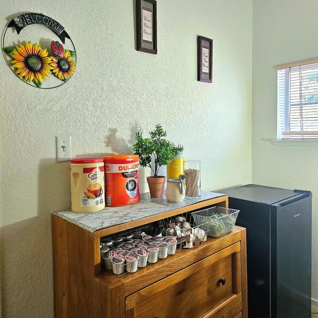 Nice Private Room In A House Close To Red Rock & Las Vegas Strip #1 0*,  États-Unis